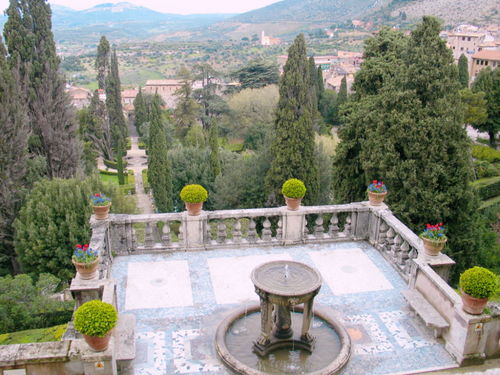 羅馬的埃斯特莊園,擁有迷人的風景,是意大利園林藝術的經典
